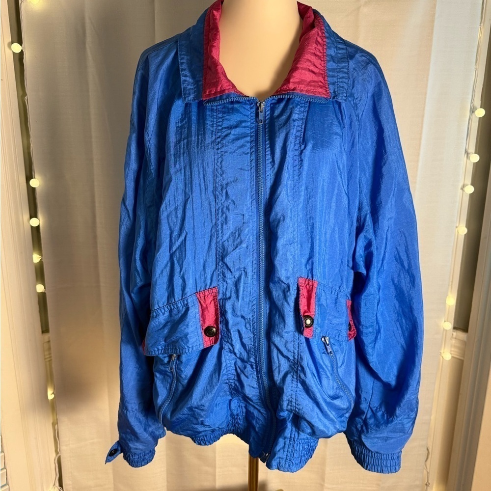 Vintage Women’s Lavon Blue and Pink Windbreaker XL